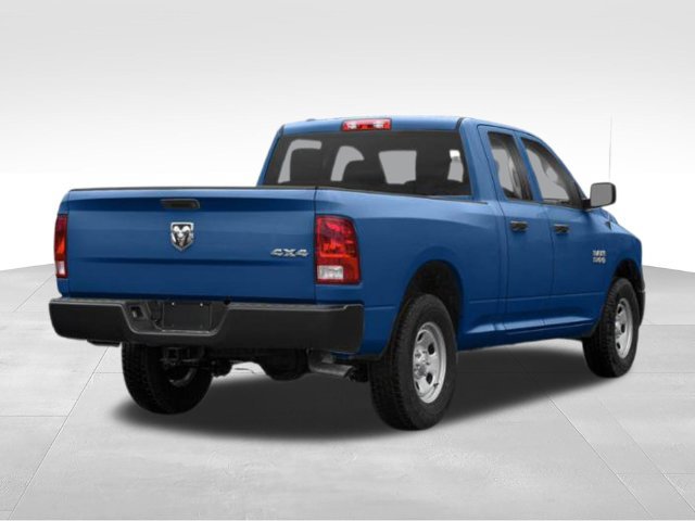 Used 2015 RAM 1500 Express RWD image 2