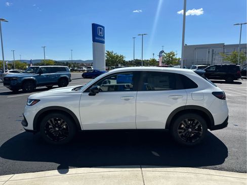 New 2026 Honda HR-V Sport image 5