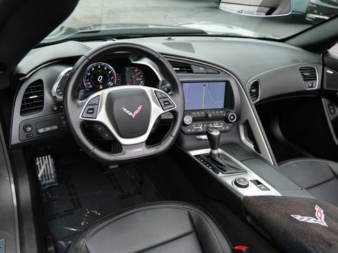 Used 2015 Chevrolet Corvette Z06 w/ 2LZ Preferred Equipment Group image 14