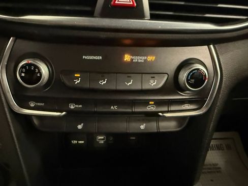 Used 2019 Hyundai Santa Fe SEL FWD image 36