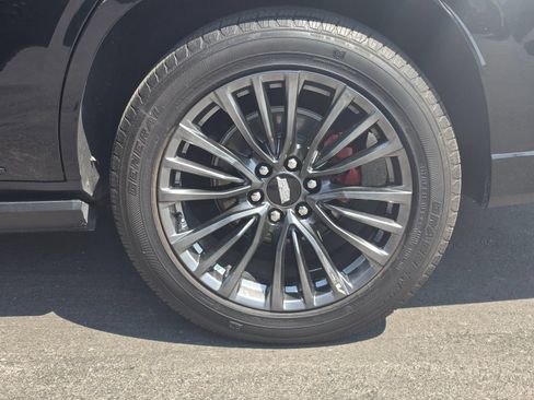 Used 2023 Cadillac Escalade V AWD/4WD image 4