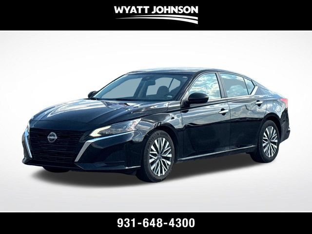 Used 2025 Nissan Altima 2.5 SV FWD 360° Tour