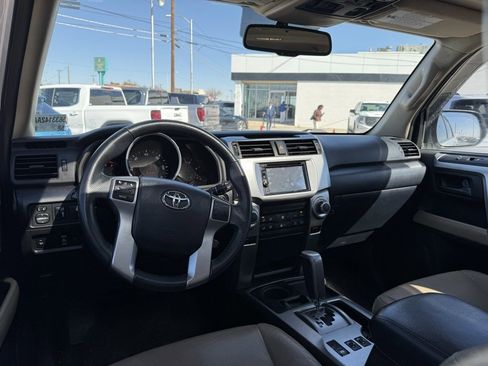 Used 2011 Toyota 4Runner SR5 image 3