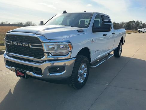 Used 2024 RAM 3500 Big Horn image 4