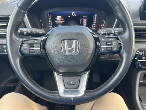 Used 2023 Honda Pilot Elite image 14