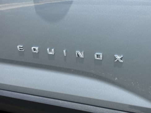 Used 2026 Chevrolet Equinox LT w/ LPO, Floor Liner Package FWD image 7