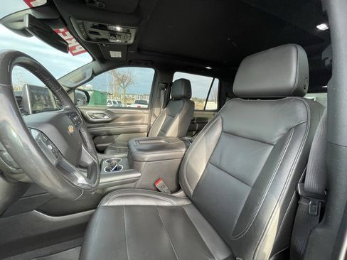 Used 2021 Chevrolet Tahoe LT w/ LT Signature Package image 21