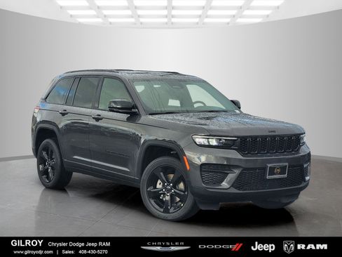 New 2025 Jeep Grand Cherokee Altitude image 1