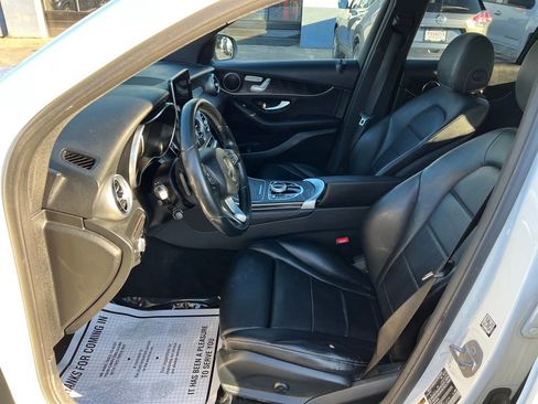 Used 2017 Mercedes-Benz GLC 300 GLC 300 w/ Premium 1 Package image 14