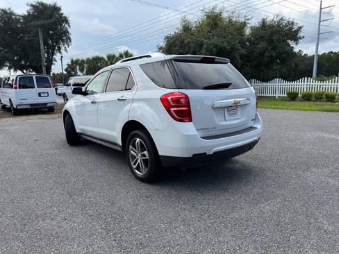 Used 2017 Chevrolet Equinox Premier w/ Enhanced Convenience Package AWD/4WD image 4