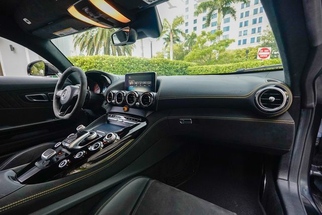 Used 2018 Mercedes-Benz AMG GT R image 89