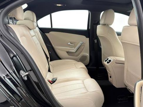 Used 2022 Mercedes-Benz A 220 image 18