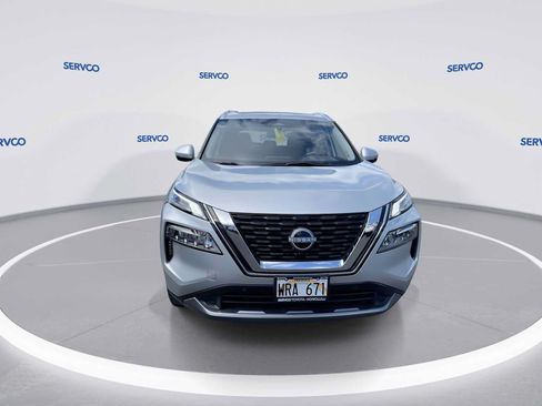 Used 2023 Nissan Rogue SL w/ SL Premium Package FWD image 3