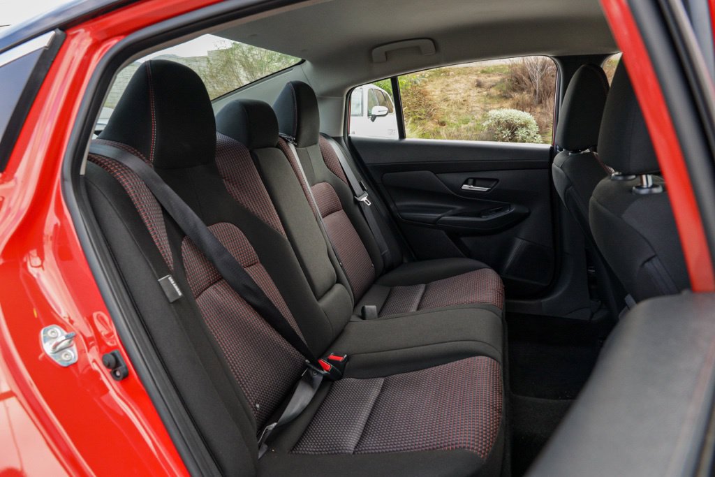 Used 2026 Nissan Sentra SR w/ Floor Mat Package FWD image 22