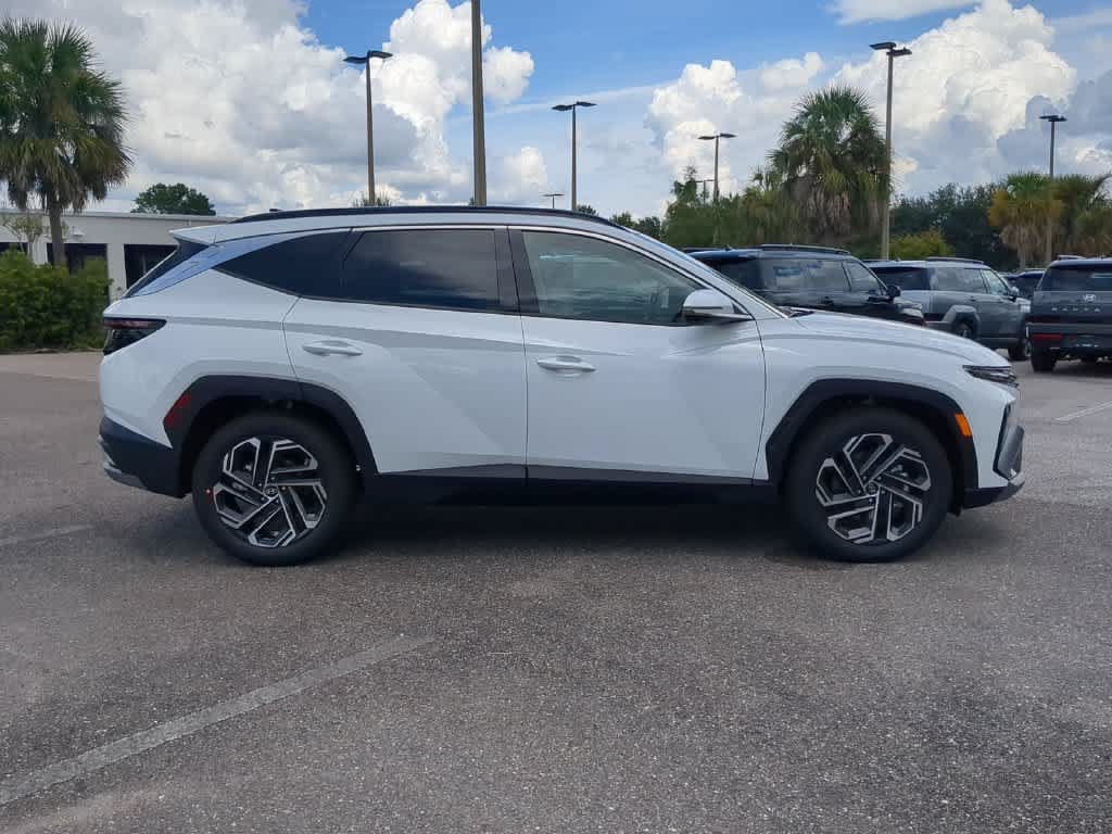 New 2026 Hyundai Tucson Limited FWD image 8
