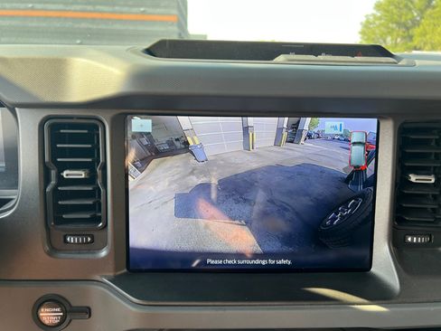 Used 2024 Ford Bronco Big Bend AWD/4WD image 19