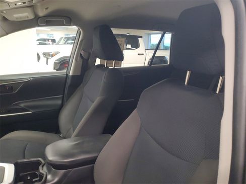 Used 2023 Toyota RAV4 LE image 16