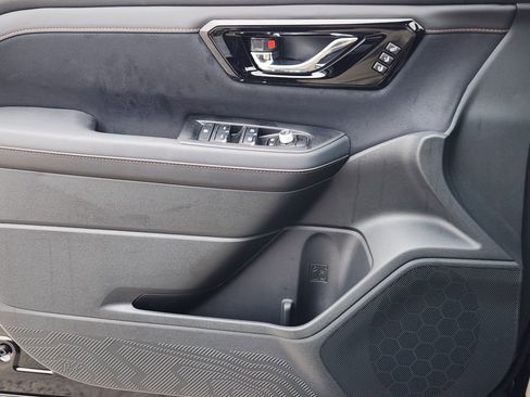 New 2026 Subaru Forester Touring AWD/4WD image 16
