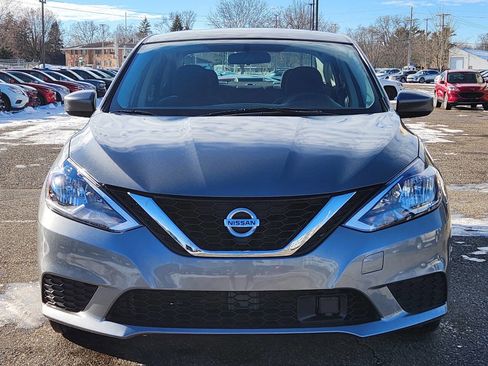 Used 2019 Nissan Sentra SV image 6