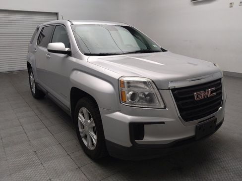 Used 2017 GMC Terrain SLE FWD image 13