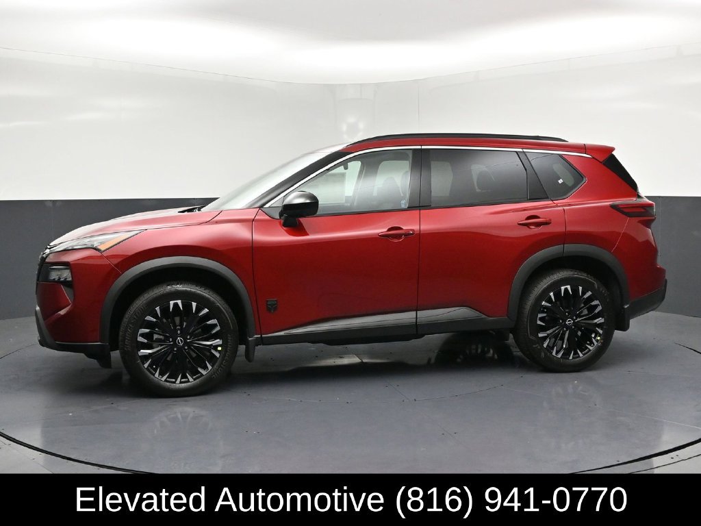 Used 2026 Nissan Rogue Dark Armor AWD/4WD image 2