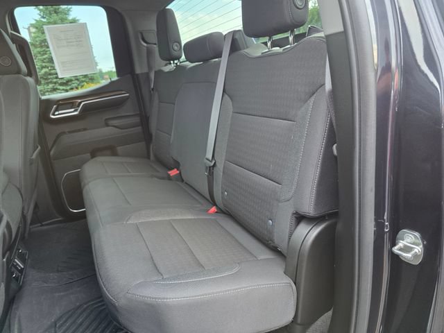 Used 2023 Chevrolet Silverado 1500 LT w/ Z71 Off-Road Package AWD/4WD image 20