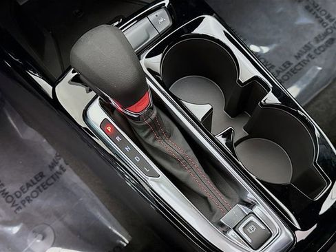 New 2026 Chevrolet Trax RS w/ Sunroof Package image 17