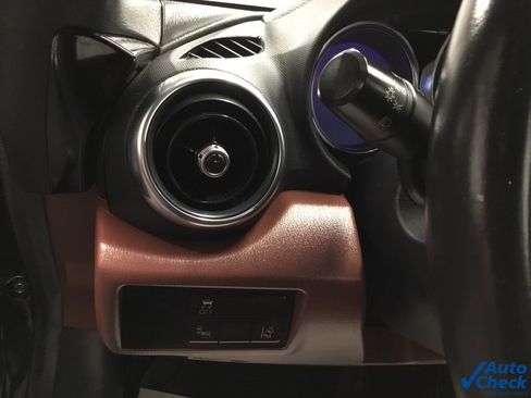 Used 2018 MAZDA MX-5 Miata RF Grand Touring image 32