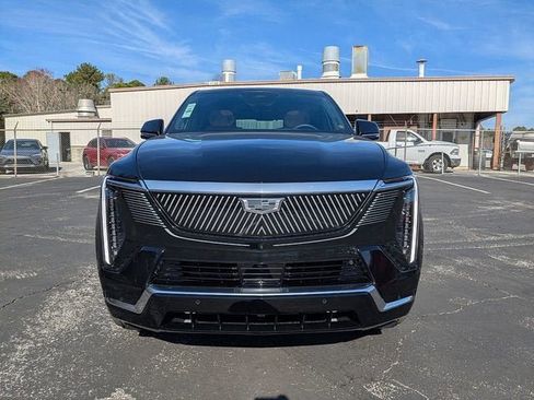 New 2025 Cadillac Escalade IQ Luxury 2 image 8