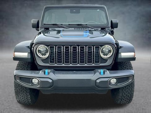 Used 2024 Jeep Wrangler Unlimited Rubicon 4xe AWD/4WD image 2