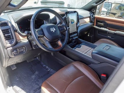 Used 2024 RAM 3500 Limited AWD/4WD image 13
