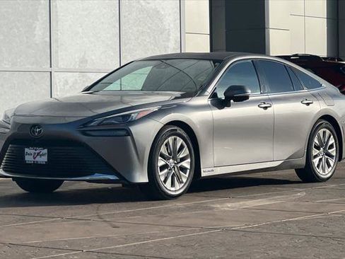 Certified 2023 Toyota Mirai XLE image 10
