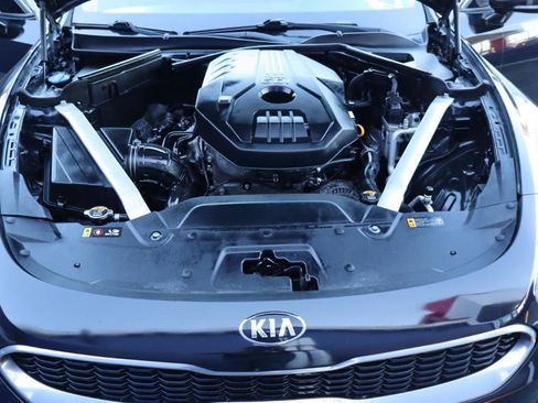 Used 2018 Kia Stinger image 37