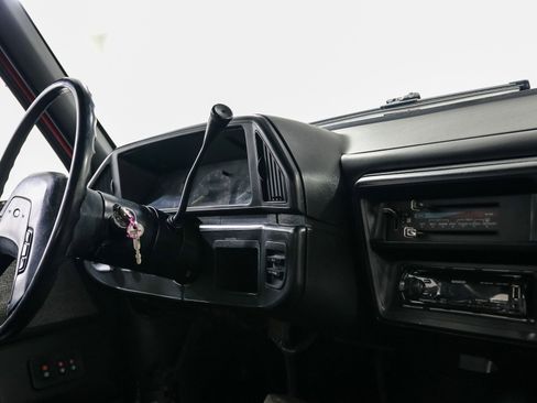 Used 1989 Ford Bronco image 22