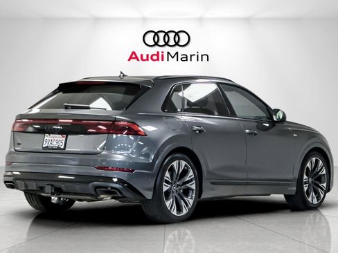 Certified 2025 Audi Q8 Prestige w/ Prestige Package image 5