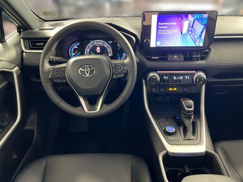 Used 2024 Toyota RAV4 XSE w/ Weather Package image 23