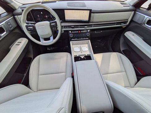 New 2026 Hyundai Santa Fe Calligraphy image 3