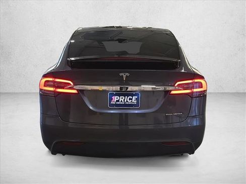 Used 2020 Tesla Model X Long Range image 6