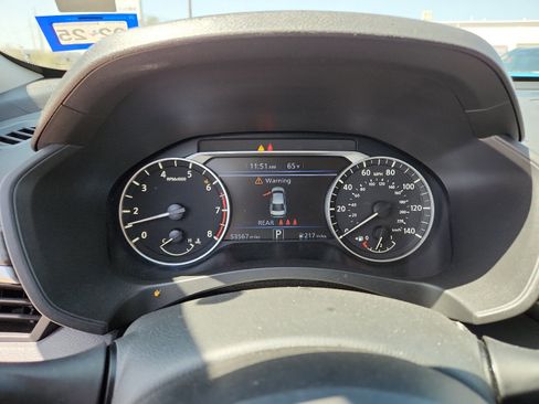 Used 2023 Nissan Altima 2.5 SV image 16