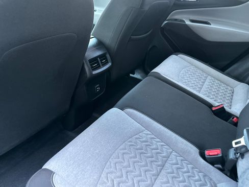 Used 2024 Chevrolet Equinox LT image 15