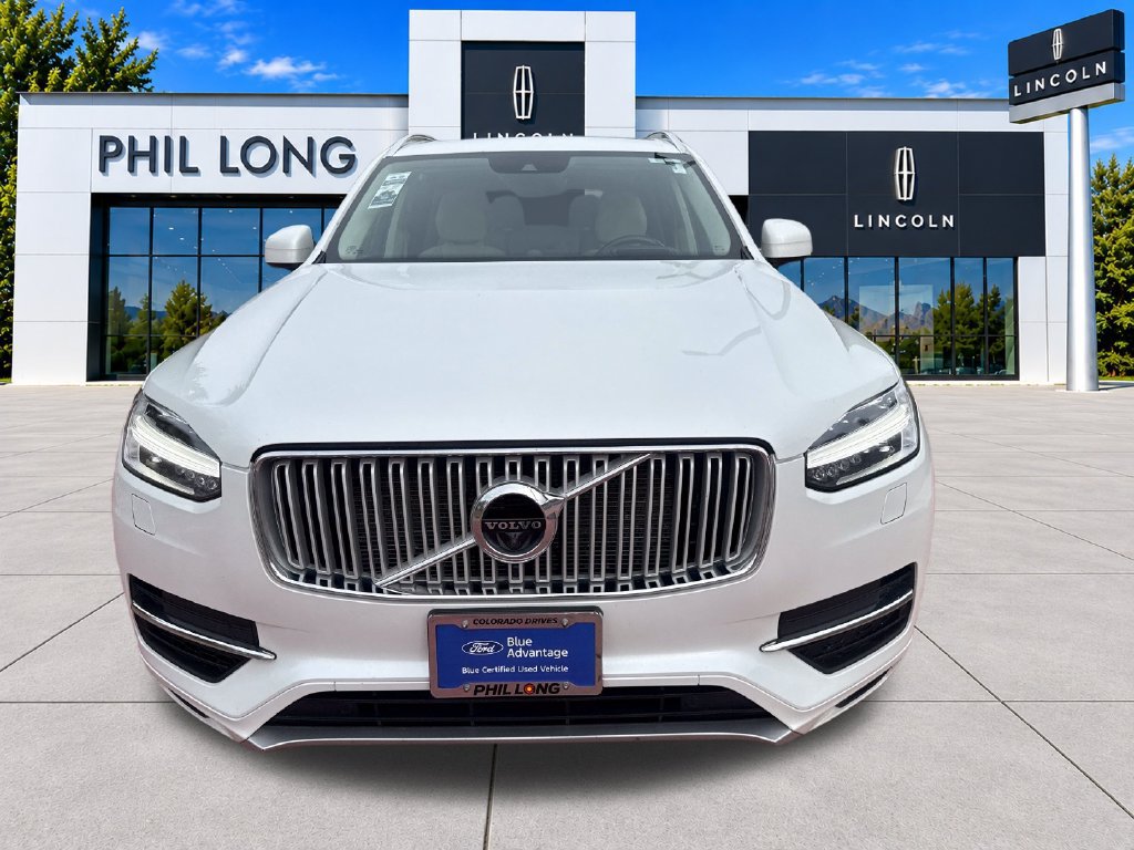 Used 2017 Volvo XC90 T8 Inscription w/ Luxury Package AWD/4WD image 2