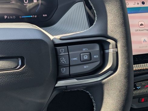 New 2026 Jeep Cherokee Limited AWD/4WD image 24