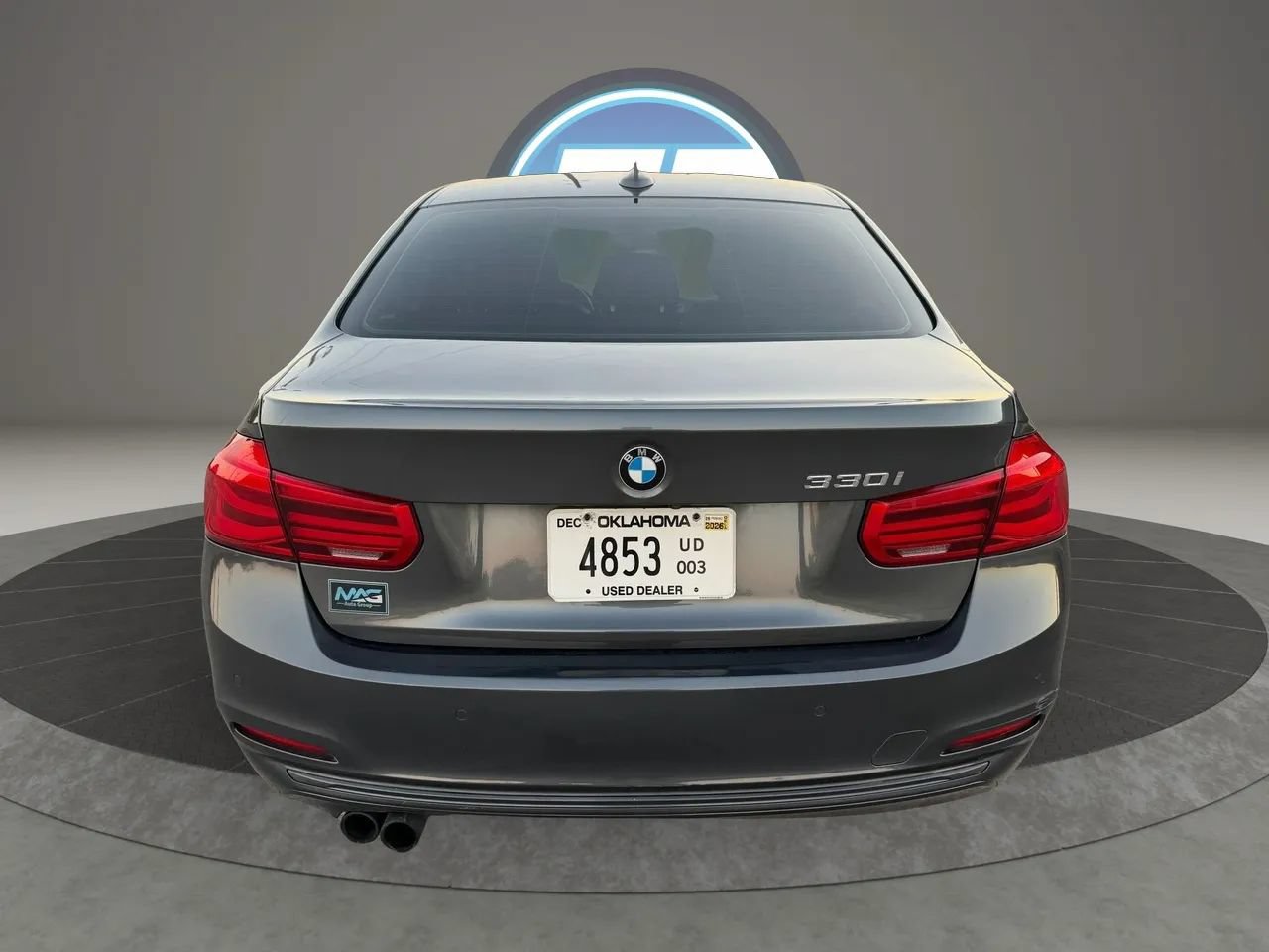 Used 2017 BMW 330i Sedan RWD image 4