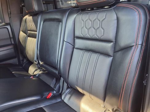 Used 2023 Nissan Frontier PRO-4X w/ Pro-4X Premium Package image 10