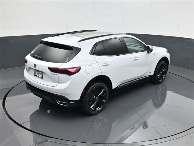 Used 2025 Buick Envision Sport Touring AWD/4WD image 17
