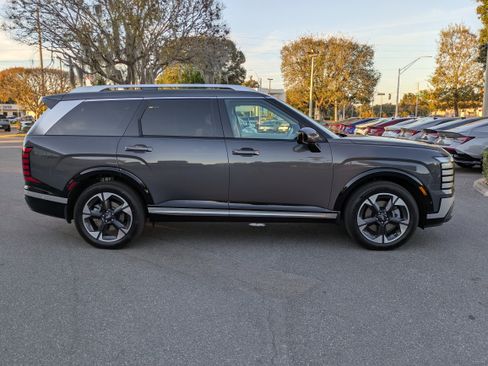 New 2026 Hyundai Palisade Limited image 3