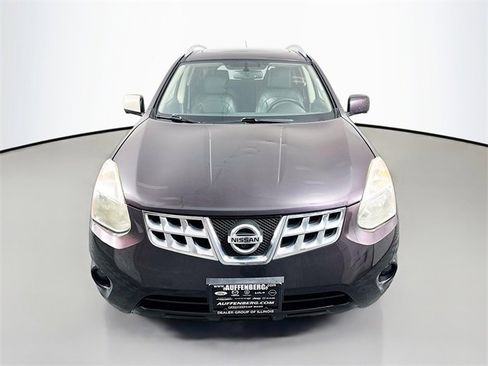 Used 2013 Nissan Rogue SL image 2