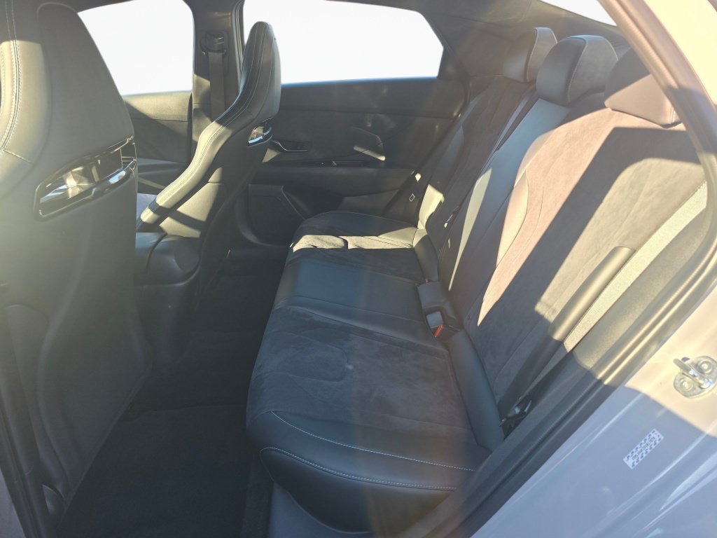 Used 2023 Hyundai Elantra N FWD image 19