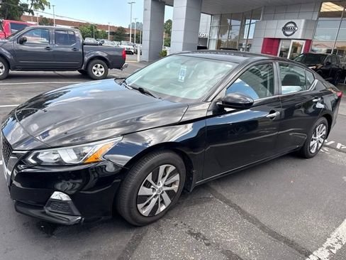 Used 2020 Nissan Altima 2.5 S FWD image 6