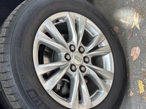 Certified 2023 Cadillac XT5 Luxury FWD image 6
